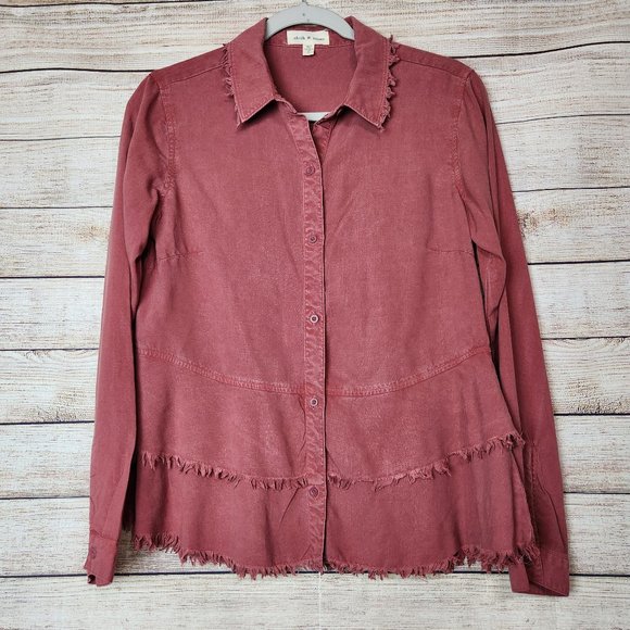 Anthropologie Cloth & Stone Red Tiered Distressed Button Down Top Size Small - Picture 1 of 12